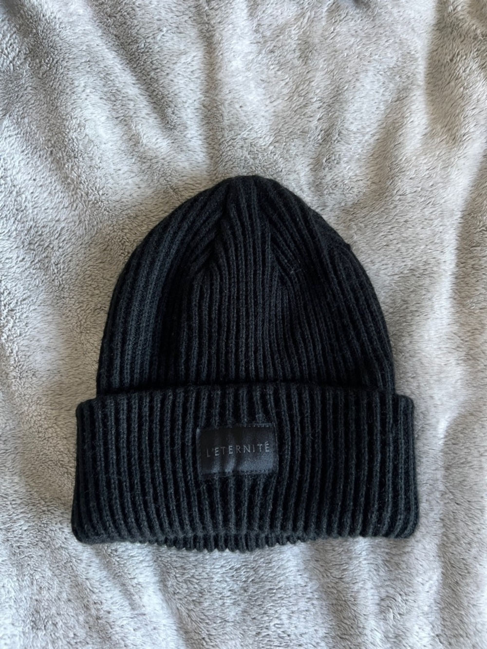 H&M Black Ribbed Knit Beanie